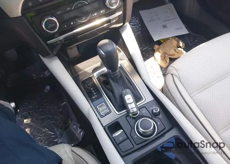 2017 Mazda Mazda6 Grand Touring из США, поврежденный, VIN JM1GL1X5XH1109407